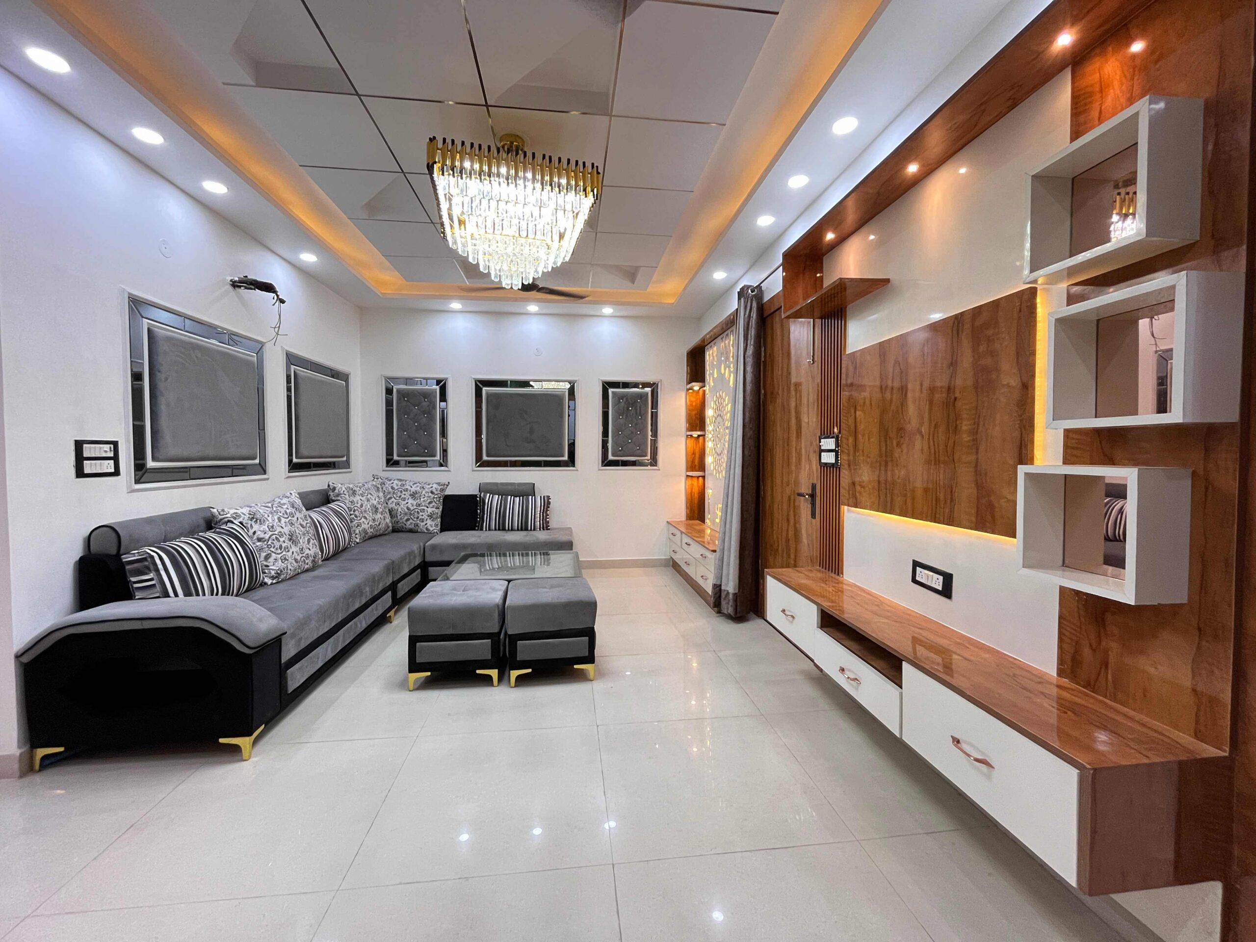 Luxurious 4 BHK Flat in Dwarka Mor | Flats for Sale in Delhi | Best Real Estate