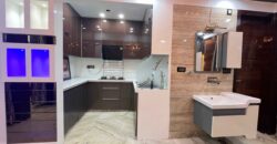 Spacious 3 BHK Flat in Dwarka Mor! | Luxury 3 BHK Flat for Sale in Uttam Nagar