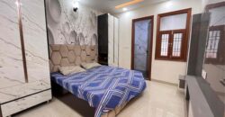 3 BHK Luxurious Flat in Uttam Nagar | Spacious 3 BHK Flat Price in Dwarka Mor | Top Real Estate