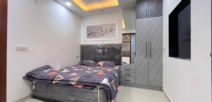 Affordable 2 BHK Flat in Sewak Park | Luxurious & Spacious 2 BHK Flat in Uttam Nagar , Delhi | Top Real Estate