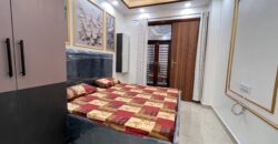 Affordable 3 BHK Flat in Uttam Nagar, Delhi | 3 BHK Flat with 30ft wide road in Uttam Nagar Nr Metro Station